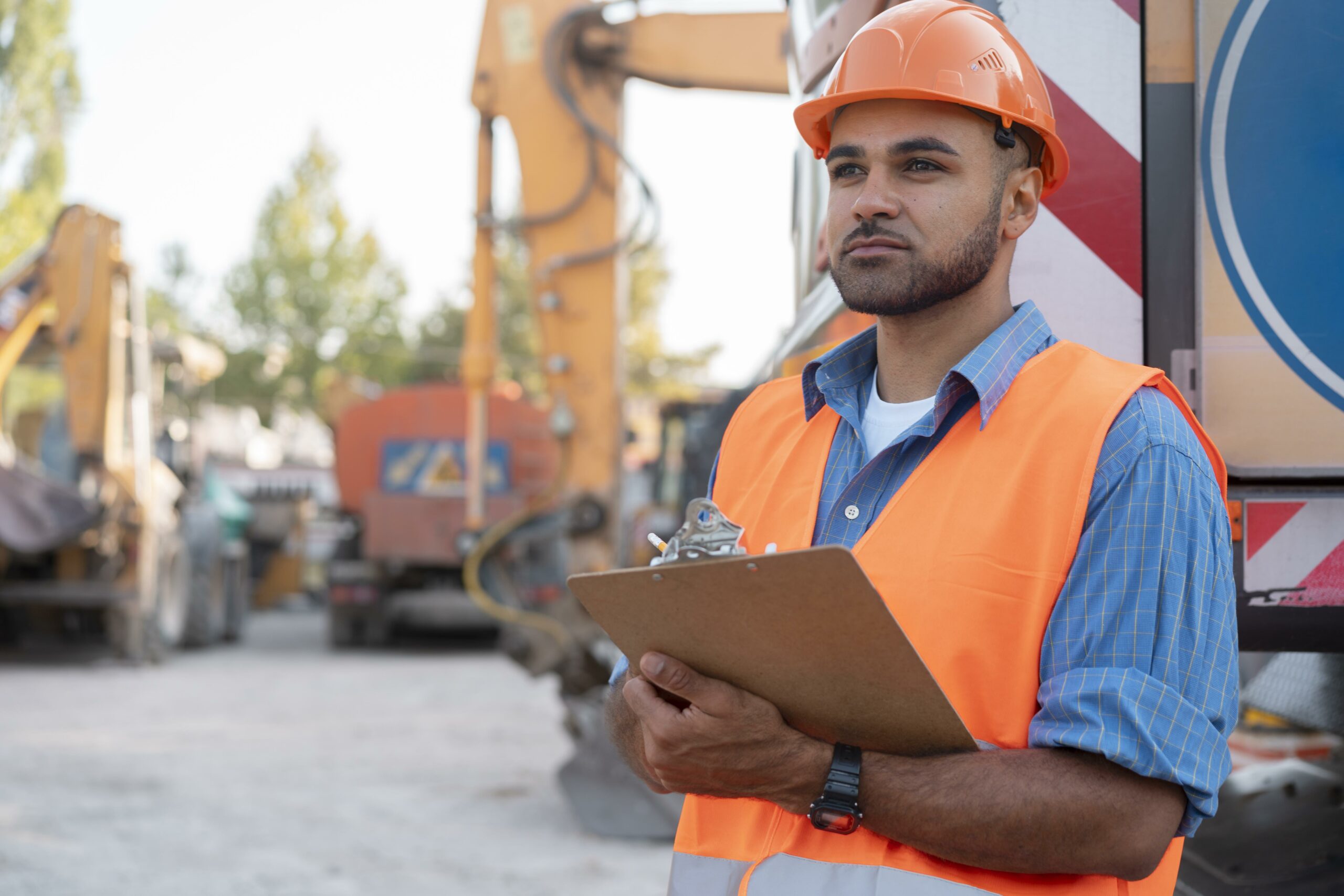 A automação de gestão no canteiro de obras também contribui para uma melhor gestão de recursos, o que pode ter impactos indiretos na segurança.